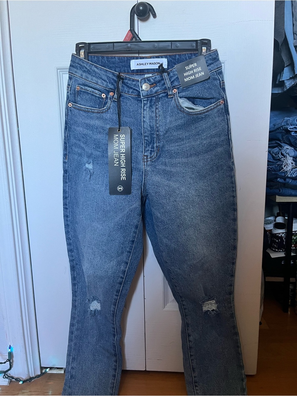 Ashley Mason Super High Rise Mom Jeans Size 5 Girls/Women